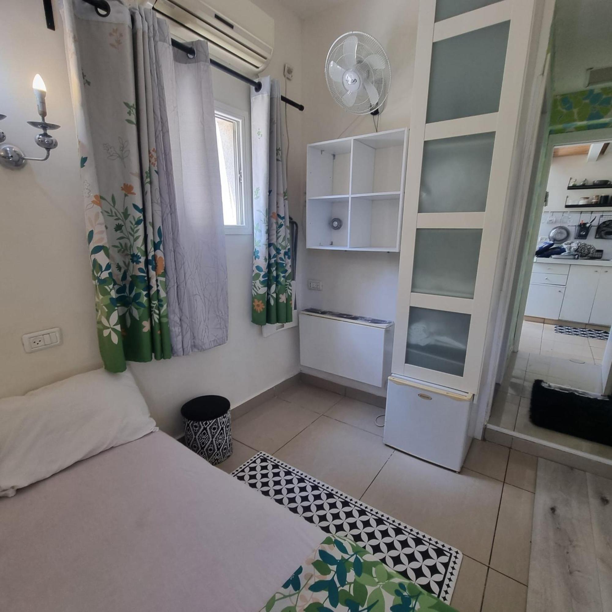 Bugrashov 13 Room Tel Aviv Dış mekan fotoğraf