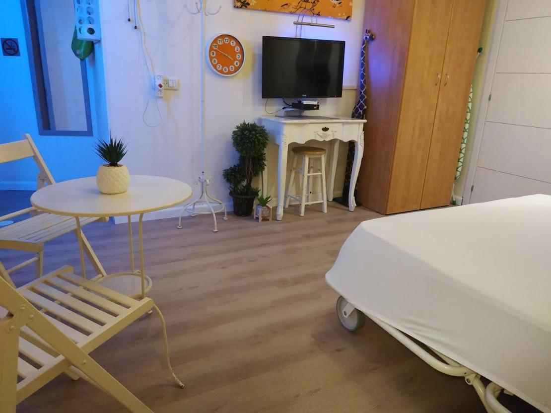 Bugrashov 13 Room Tel Aviv Dış mekan fotoğraf